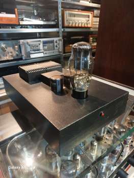 Preview: DAC D/A Wandler mit Röhre Triode und Burr Brown Wandler